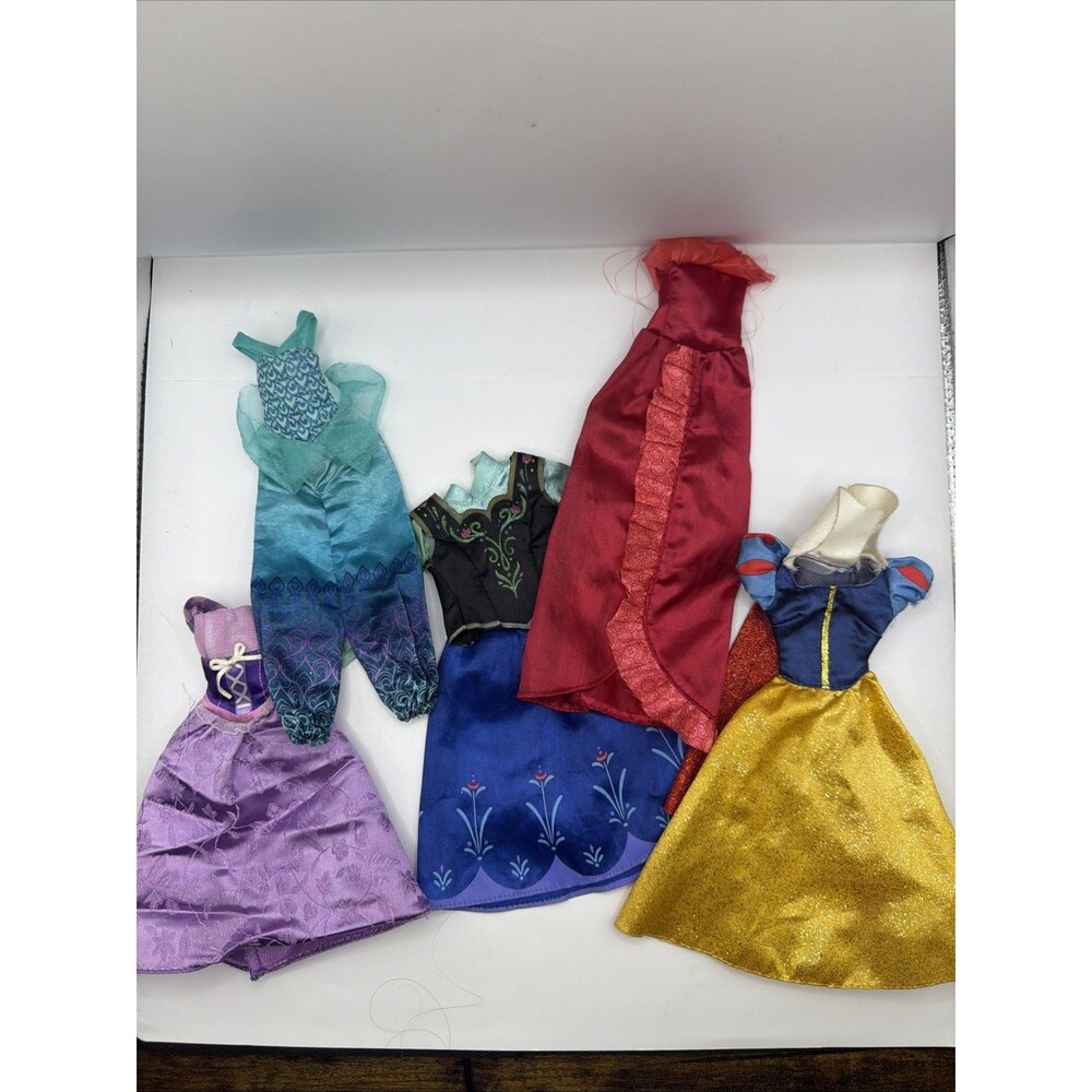 Lot Of 5 Disney Princess Barbie Doll Dresses Ana Eleanor Jasmine Snow T1